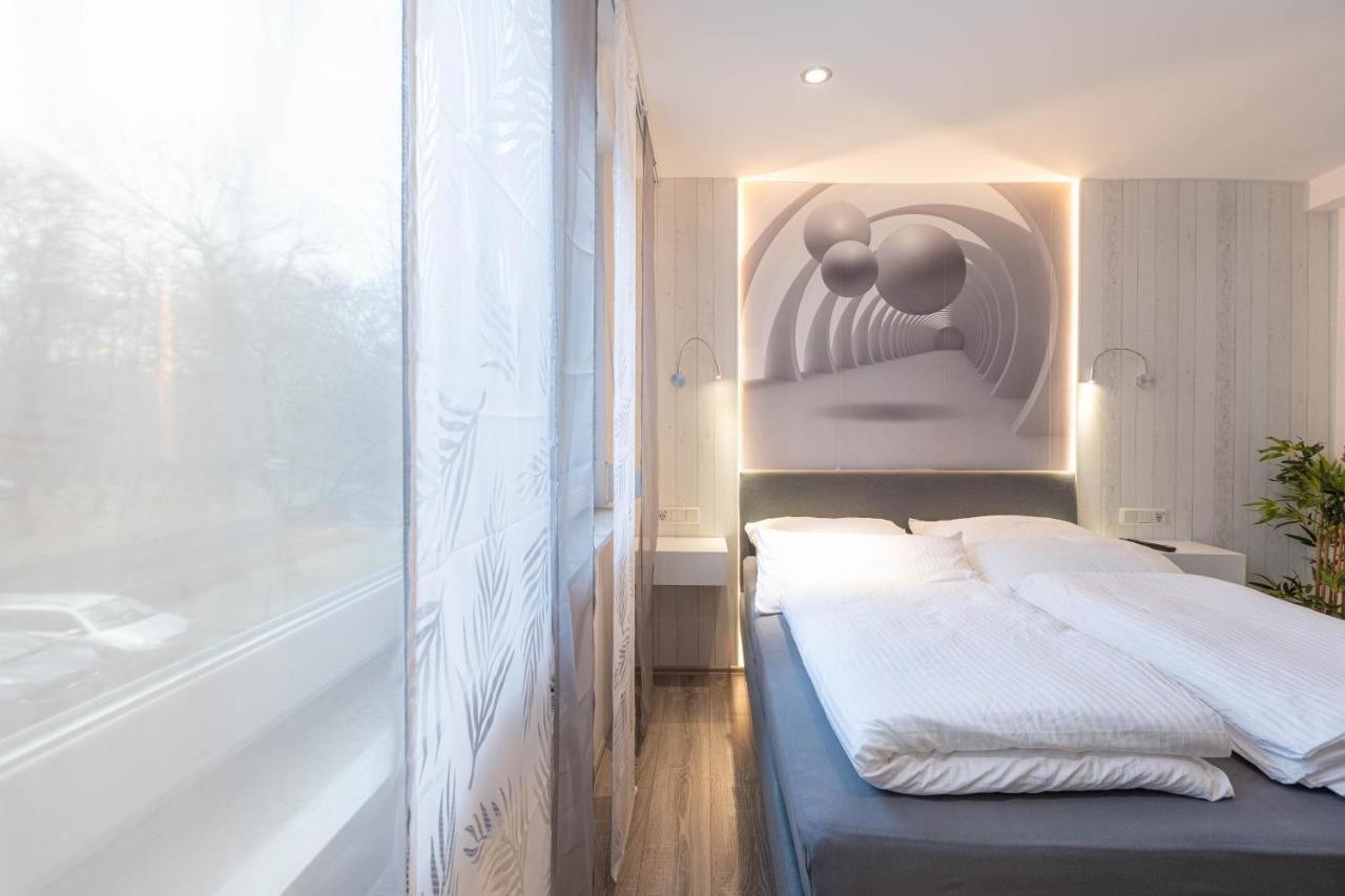 Messe-Hotelzimmer-Einzimmerappartement Leverkusen Zewnętrze zdjęcie